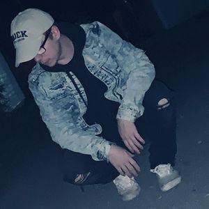 Meet your Posher, Hunter